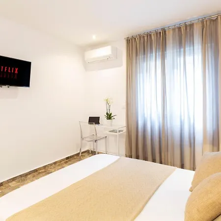 Boutique 32 * Dénia