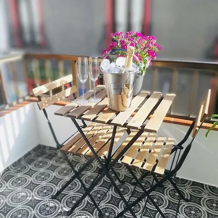 Boutique 32 Konukevi Denia